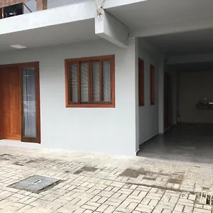 Casa Aconchegante A 50m Da Praia! , Florianópolis Brasil