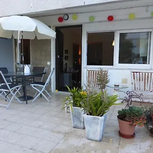 A View To The River Tejo - Sixtyfive Boutique , Lisboa Portugal