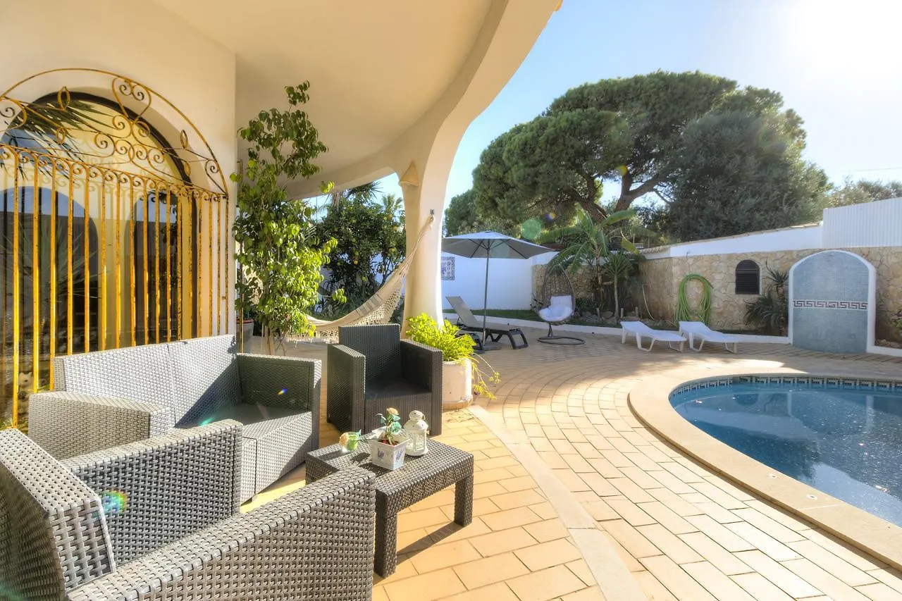 Villas2Go2 V5 Vilamoura XXI Villa