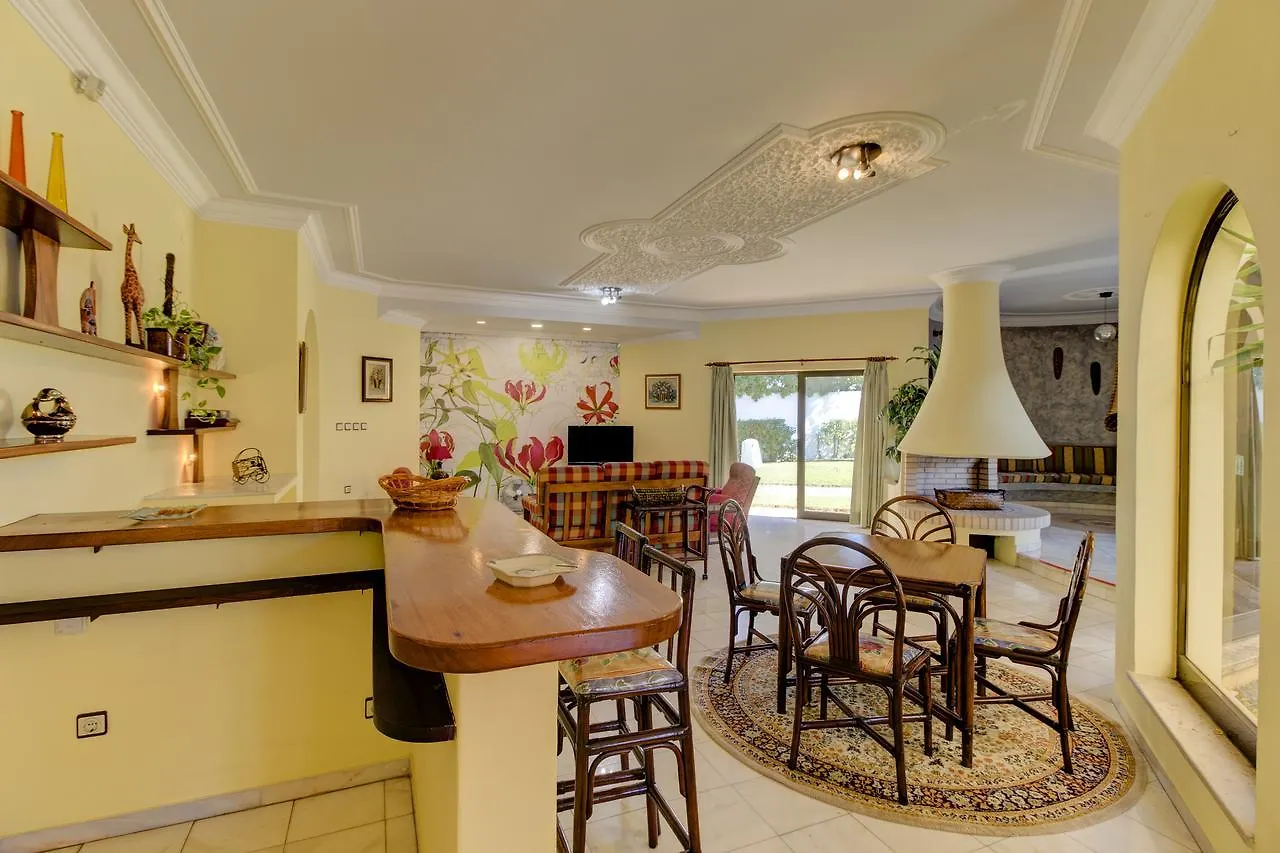 Villas2Go2 V5 Vilamoura XXI Villa