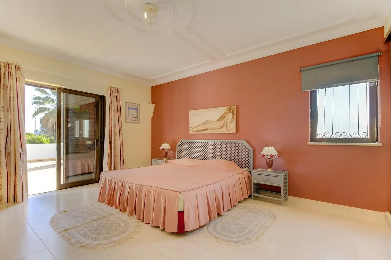 Villas2Go2 V5 Vilamoura XXI